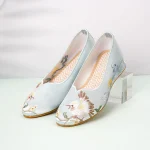 Spring and summer satin old Beijing cloth shoes women's single shoes low heel flat bottom ethnic style embroidered cheongsam shoes 723-95 - Image 2